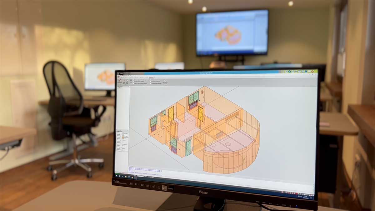 CAD_Monitor